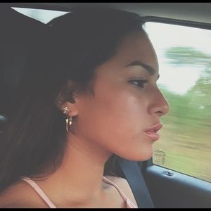 Meet your Posher, Lucia